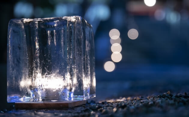 氷献灯の氷室神社